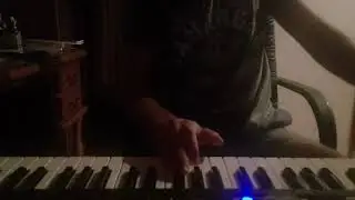 Synth impro on the Roland Vr-09
