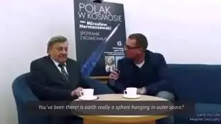 Польский космонавт признал что Земля плоская
