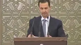 لحظة هبوط الضغط مع السيد الرئس بشار الأسد امام البرلمان ( رئيس سوريا )