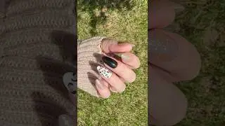 EASY Glitter Cheetah Nail Art #nails #naildesigns #nailart #pressonnails