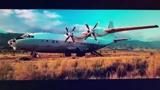 В Африке За сутки разобрали самолёт АН-12/In Africa, the day completely dismantled in parts an-12
