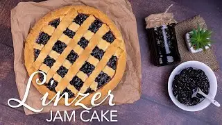 LINZER Jam Cake