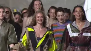 PARADIS, Spring/Summer 2019 Show| GANNI