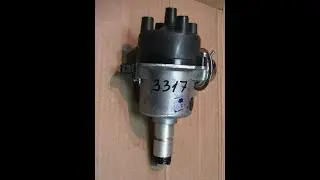 Moskvich, UZAM 3317, setting up the characteristics of the ignition distributor on the stand.