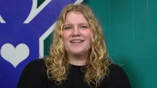 Julia Hixson Y Story