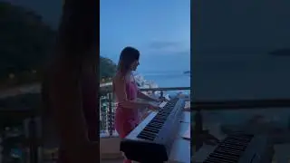 Кошка 💜 Что ей снится, когда слезы на ее ресницах 