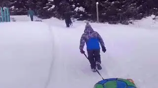 СУПЕР ГОРКА В ЛЕСУ! КАТАЕМСЯ НА ВАТРУШКАХ.