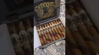 Unboxing and Preview of St. Patrick's Day Smoke