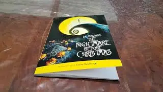 Tim Burton'S The Nightmare Before Christmas Book With CD New