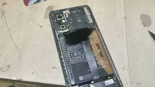 Replacing the battery on a Poco f3.