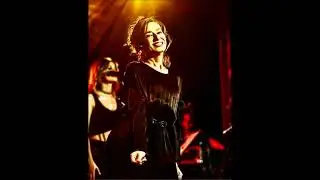 Yıldız Tilbe Ellerimde kış gülleri  ( herkes böyle mi sevince)  2018