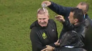 Asi lesionaron al  Vasco  Aguirre, tras la derrota de México contra Honduras en la Nations League