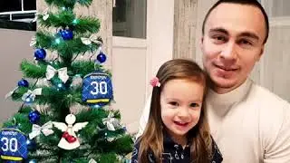 Александр Хомутов желает всем счастья в Новом году