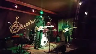 Peter Karp Band Live in Bluesiana Velden/Austria Part 1