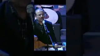 Neşet Ertaş'ın Unutulmaz Konser Girişi 🎤
