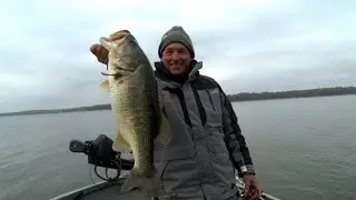Bass Fishing with Frank Talley on Lake Fairfield