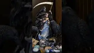 ПРЕДВЕЩАЕТ СМЕРТЬ. ИНГА ХОСРОЕВА. ВЕДЬМИНА ИЗБА.