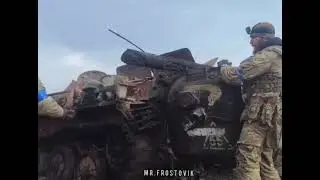 #Азовці