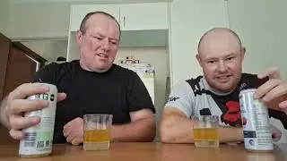 Celsius sparkling kiwi Strawberry flavour energy drink review