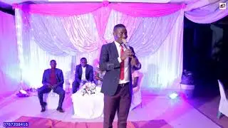 MC MCHOKOZI KANIITA MBELE YA KAMELA