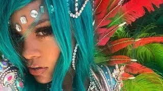 Rihanna Accused Of Photoshop Fail After Fans Notice Something Odd