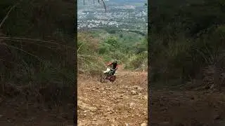 Tanjakan Batu #trail #motocross #enduro #tanjakan #jalurtrail #hardenduro #viralvideo #viralshorts