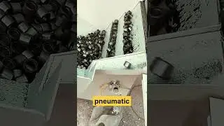 Automatic sorting in one direction with pneumatic material handling automation system 