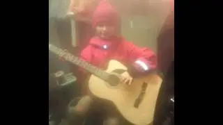 Две ксюши гитаристки
