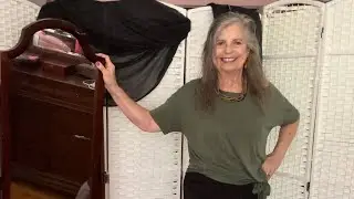 CHRISTINA’s Variety SHOW, 8/19/2024 MODEL #926, “Short Black Skirt and Olive Green Top”
