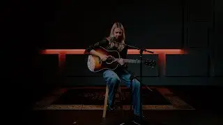 Taylor Bickett - QUARTER LIFE CRISIS (Live Acoustic)