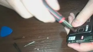 Полная разборка легендарного nokia n8