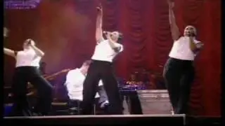 Madonna - 12. I'm Going Bananas (Girlie Show 1993)