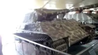 Тестовый запуск двигателя танка Пантера