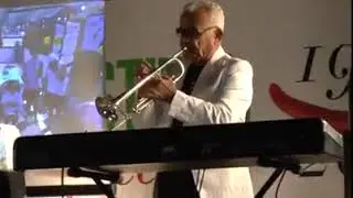 Un'ora sola ti vorrei.  Alla  Tromba  Mario Giovanni Silvestri.
