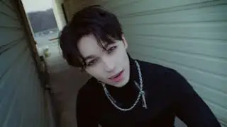 Vernon 'Black Eye' | Tradus în română
