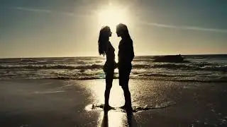 FULL MOON ROMANCE   Filip Turtelboom