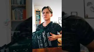 Огонёк, военные песни на гармошке