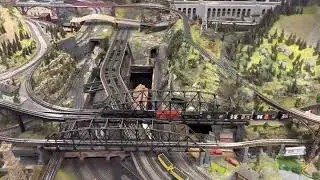 Lionel Legacy New Haven R2 Mountain Freight