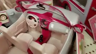 Working FM radio on toy Lori car