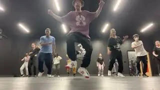 House Dance Class @Thr3eLiveStudio | May 25, 2022