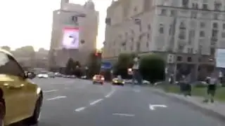 Эрик Давидыч на bmw m5 gold валяет дурака