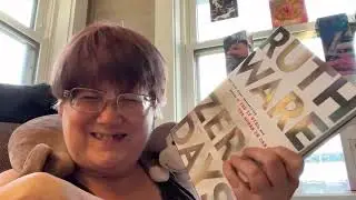 A Reading Vlog And Some Stuff To Show Off!!!