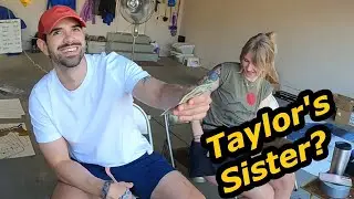 Look At This Ridiculously Photogenic Guy and Girl at This Yard Sale