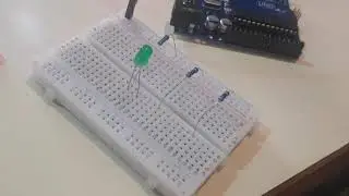 Arduino project- sequential blinking of LED's