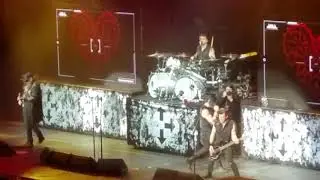 Three Days Grace (I Hate Everything About You) Raising Canes River Center 11/12/19