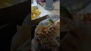 Не очень полезно но вкусно 🥙