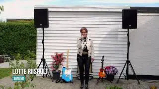 2830 Lotte Riisholt
