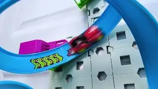 Cyber Racers Vertical Launch door hanging track set