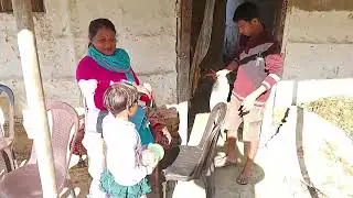 নখুৱা খাবলৈ আহিছিলো মৰমৰ খুলশালি ২টাই হাঁহ আৰু চেয়া দিয়া ।