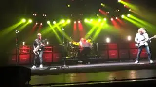 Status Quo - Blue Eyed Lady - Manchester Apollo 06.03.13